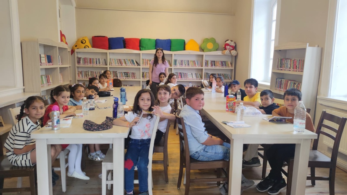  Hacı Halil Paşa kütüphanesini ziyaret 
